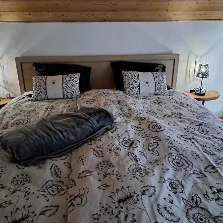 Hébergement de vacances Les Marmottes - Maison De *